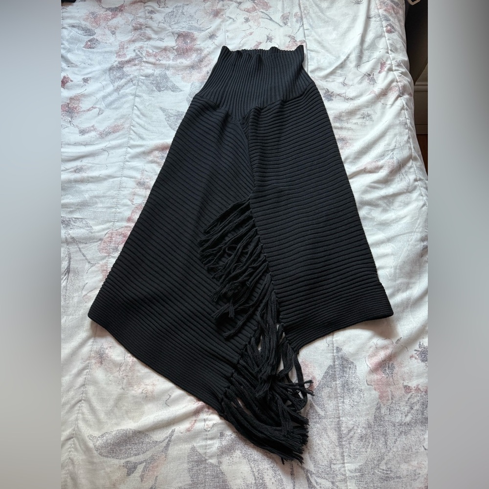 Black Skirt